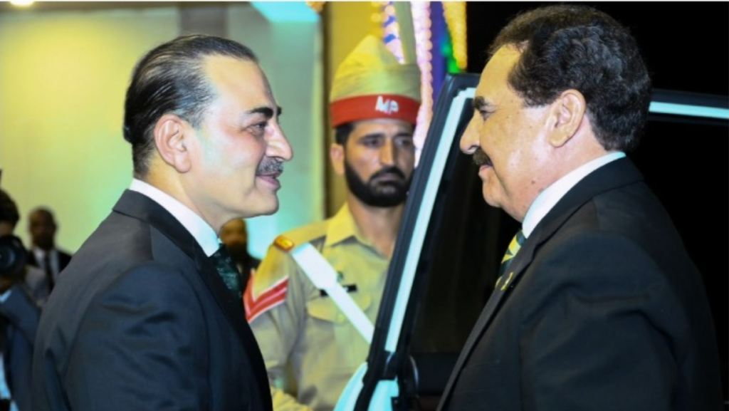 فیلڈ مارشل کی جانب سے سابق فوجیوں کے اعزاز میں استقبالیہ، ملکی دفاع کیلئے خدمات کو سراہا 1 Screenshot 2026 08 15 133230
