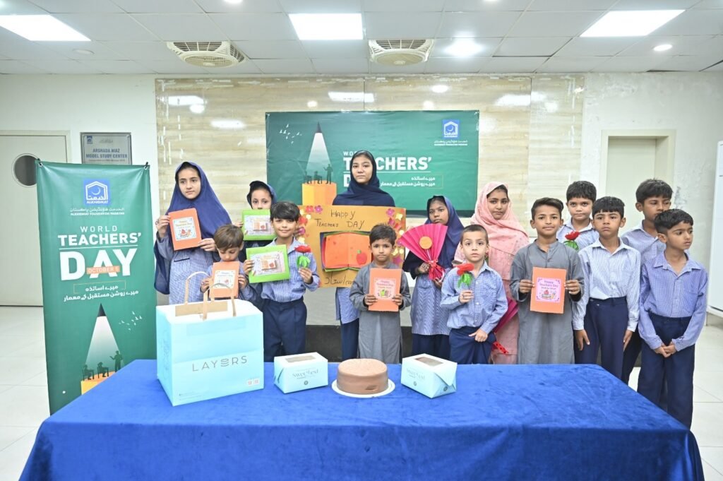 الخدمت فاؤنڈیشن کے تحت عالمی یوم اساتذہ کی مناسبت سے ملک بھر میں تقریبات 1 WhatsApp Image 2026 10 05 at 5.27.17 PM